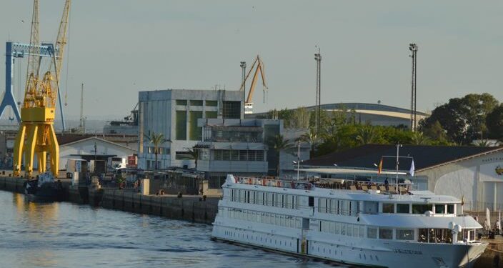 El Muelle De Levante Recibe Este Lunes La Escala De Cruceros Del Buque