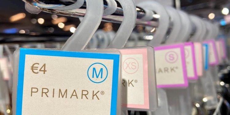 AB Foods avisa: Primark sufrirá un golpe de 1.100 millones en sus ventas por el Covid