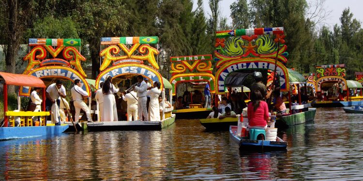 CDMX reactivará el turismo de forma segura