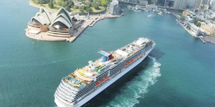 Carnival cancela cruceros de Estados Unidos hasta 2021