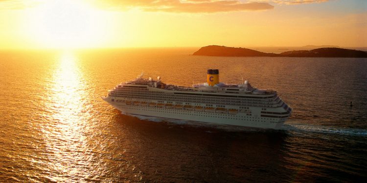 Costa Cruceros refuerza el ‘acento español’ en tres de su barcos