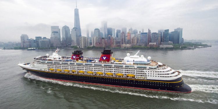 Disney Cruise Line extiende la suspensión de todas las salidas hasta mayo de 2021