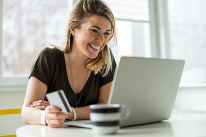 El valor del tipo de cambio permite ver ventajas en compras en el exterior