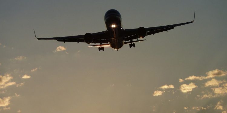España amplía hasta el 31 de marzo la prohibición de viajes no esenciales con países Schengen y terceros a la UE