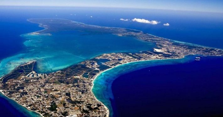 Islas Caimán piensa en reducir el turismo de cruceros