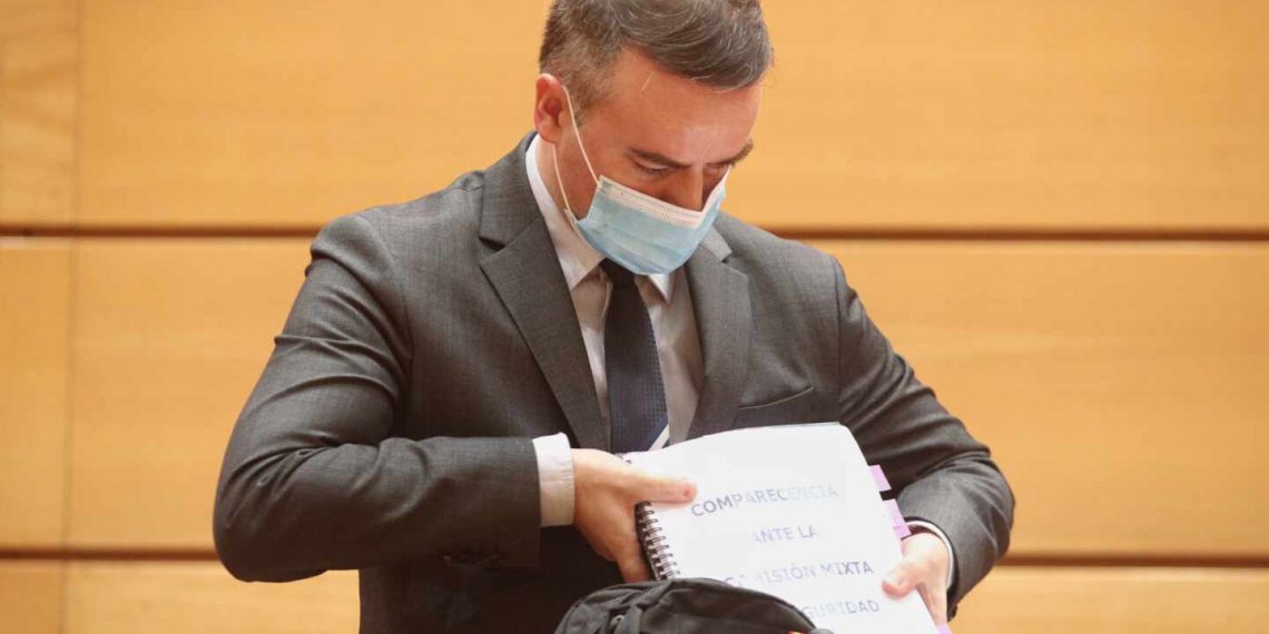 Iván Redondo emula a Pedro Sánchez y elude informar sobre sus viajes oficiales