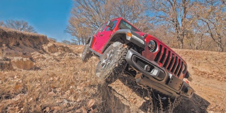 Jeep Wrangler entra en la era híbrida