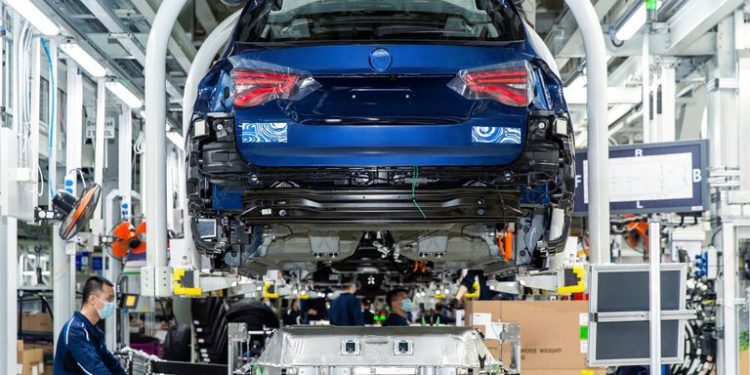 Una planta de fabricación de BMW, en una foto de archivo.