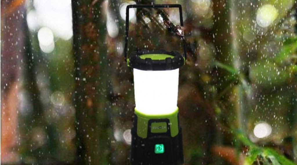 lampara acampada