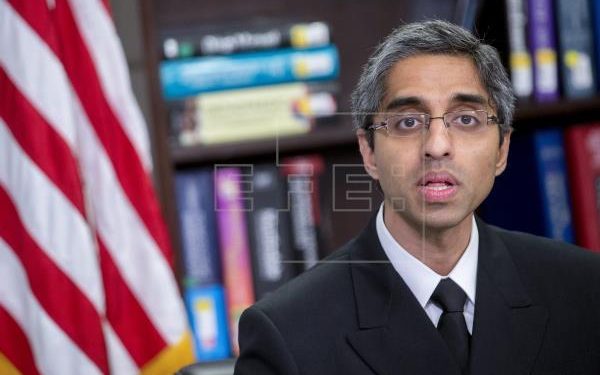 Nominado a cirujano general obtuvo millones por asesorías sobre covid