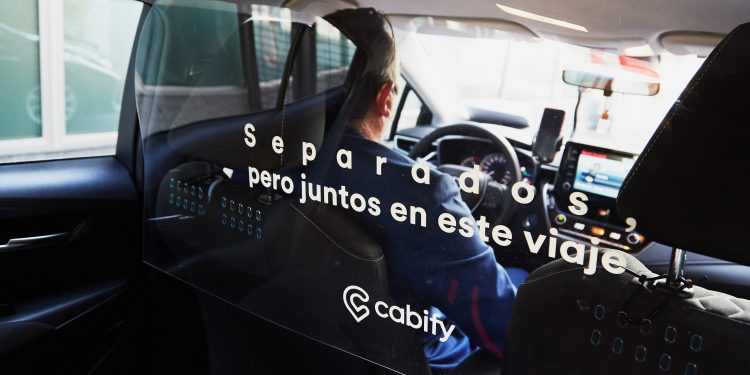 ODS3. Cabify facilita la movilidad de las personas que se vacunen con viajes gratis y descuentos