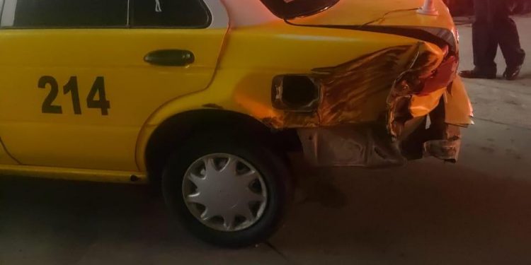 Se voltea Razer en la Medina Ascencio