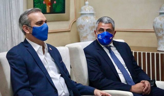 Secretario Mundial de Turismo valora protocolo nacional - Periódico El Caribe