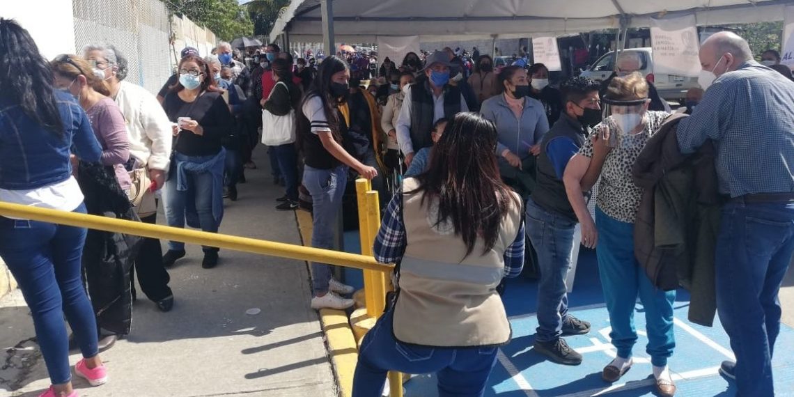 Uber ofrece descuentos en viajes a centros de vacunación covid-19