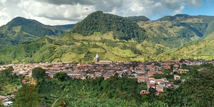 ¿Qué hacer en Jardín, Antioquia? El pueblito paisa de Colombia