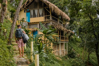 Los Proyectos Turísticos Especiales buscarán impulsar y fortalecer el turismo de naturaleza, de bienestar, de reuniones y cultural, entre otros, en las distintas regiones del país. En la foto Minca Ecohabs, un hotel en Santa Marta de turismo de naturaleza. Foto: Cortesía de Minca Ecohabs.