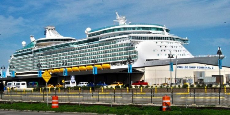 Puerto de Galveston oficializa construcción de nuevo terminal de Royal Caribbean