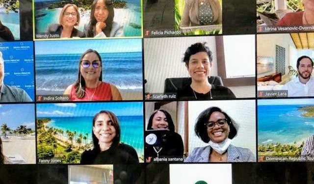 American Airlines y Oficina de Turismo de Miami promueven ruta Charlotte-Samaná a través de webinar