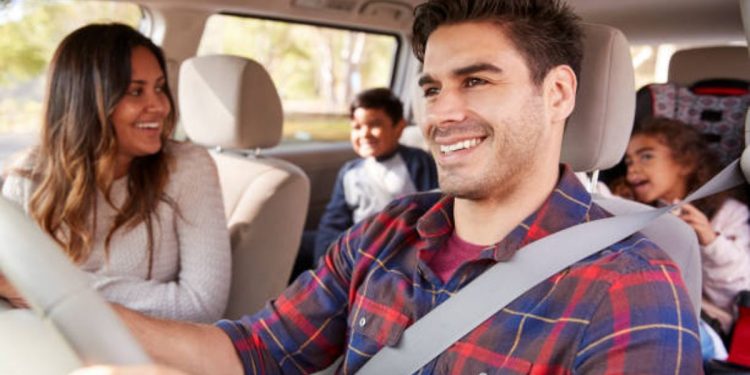 4 cosas que debemos llevar para un viaje con niños pequeños