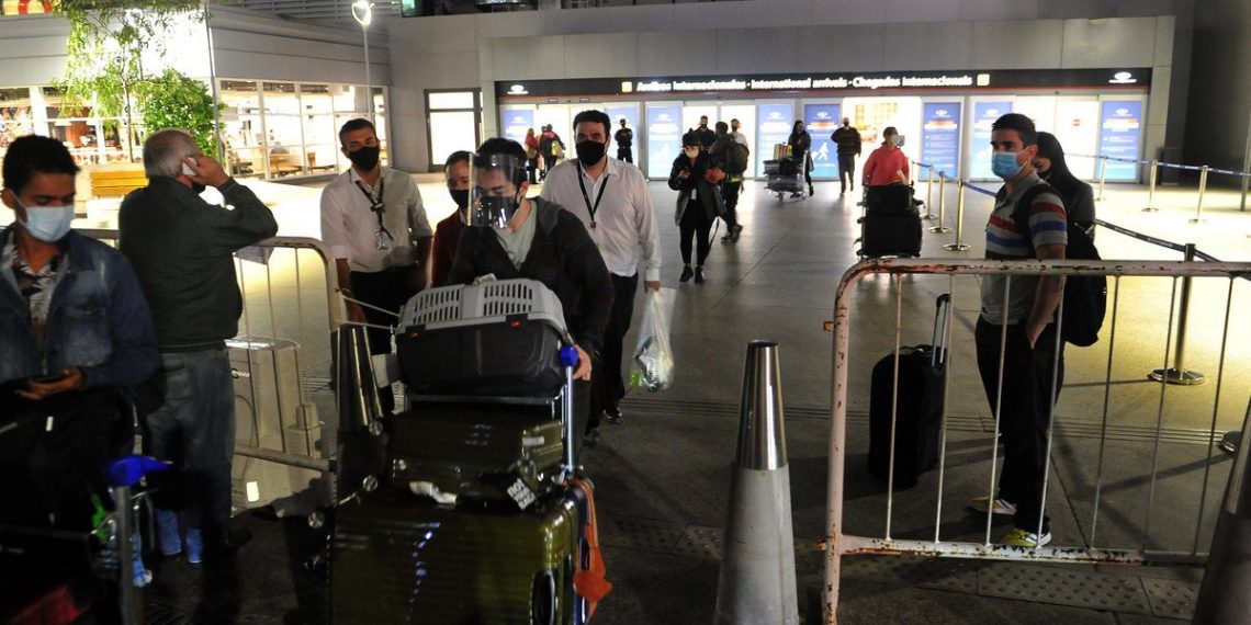 Aerolíneas Argentinas canceló 68 vuelos y confirman que no habrá viajes de repatriación