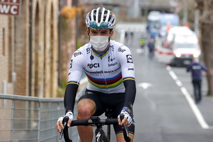 El corredor francés Julian Alaphilippe. EFE/EPA/LUCA BETTINI/Archivo
