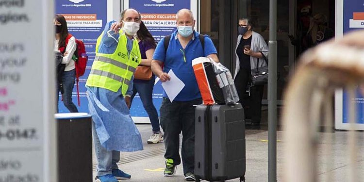 Alerta por Covid-19: quieren suspender viajes de egresados y desalentar al máximo el turismo