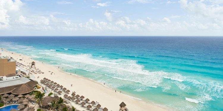 Avanza reactivación turística del Caribe Mexicano