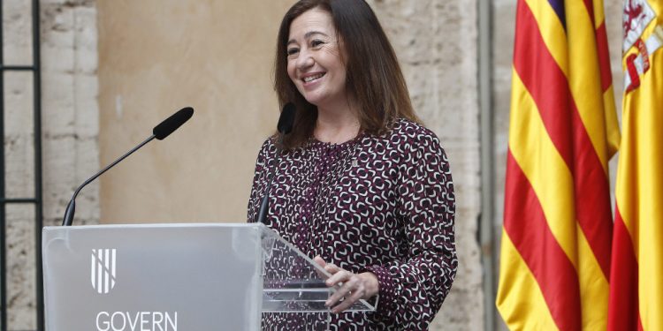 La presidenta del Govern, Francina Armengol.