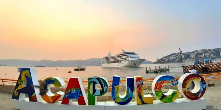 Buscan que EU retire alerta de viaje a Acapulco y regresar cruceros
