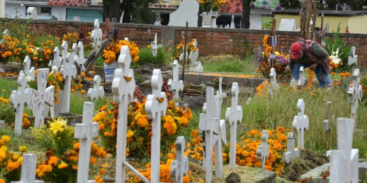 CDMX registra un exceso de 5 mil 700 muertes en febrero