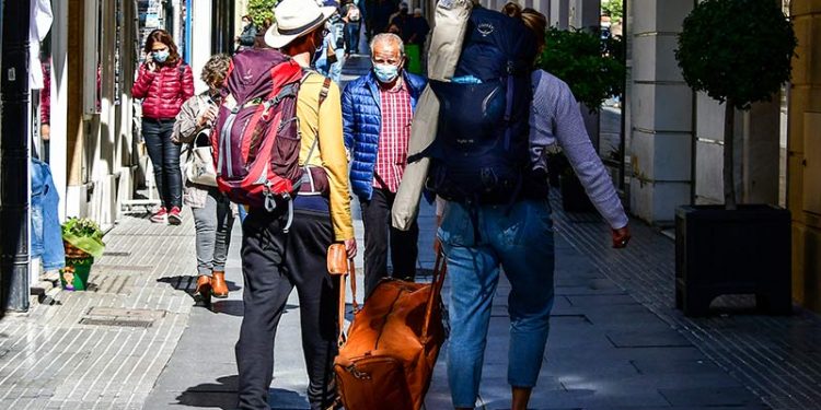 Cádiz busca ser uno de los destinos más demandados una vez que se reactive el turismo, del que depende “el 70% del empleo” provincial