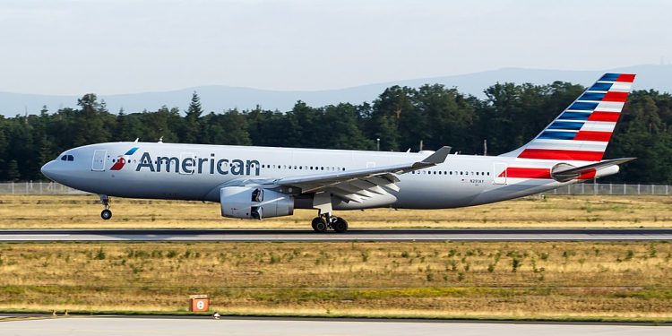 Cancela American Airlines rutas a Uruguay y Chile