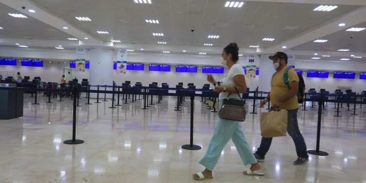 Cancún y otros destinos en Quintana Roo empezarán a cobrar impuesto de $11 a turistas a partir del 1 de abril