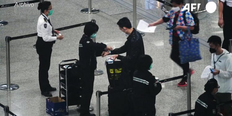 China lanza pasaporte sanitario para los viajes internacionales NNAV |AGAFP |VIDEO |MUNDO | VIDEOS