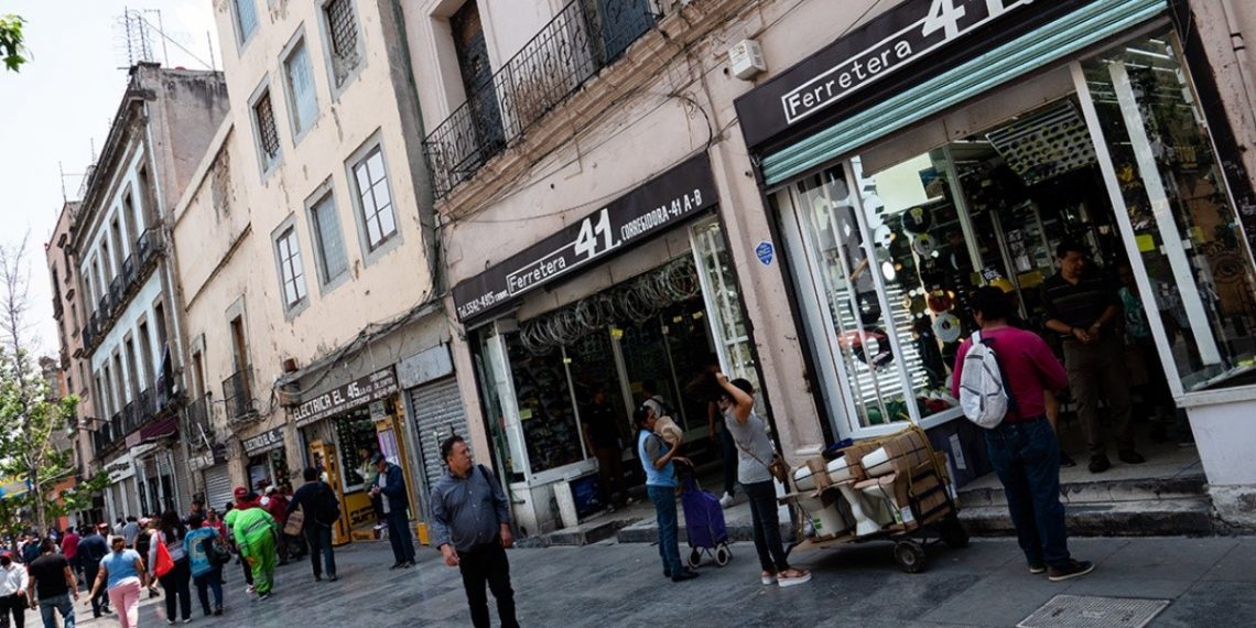Comercios esperan derrama económica de 26,500 millones de pesos por Semana Santa
