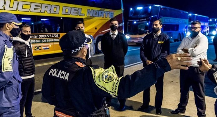 Covid-19: será obligatorio el aislamiento de contingentes de viajes especiales y egresados que regresen al Chaco