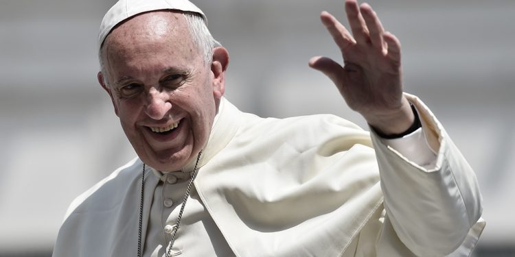 Creación de cardenales y viajes, dos formas del papa Francisco para reivindicar periferias