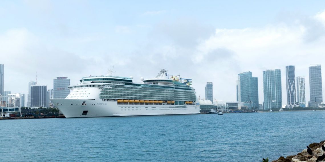 Cruceros, ansiosos de zarpar de EU y dejar atrás el covid-19 | EL IMPARCIAL
