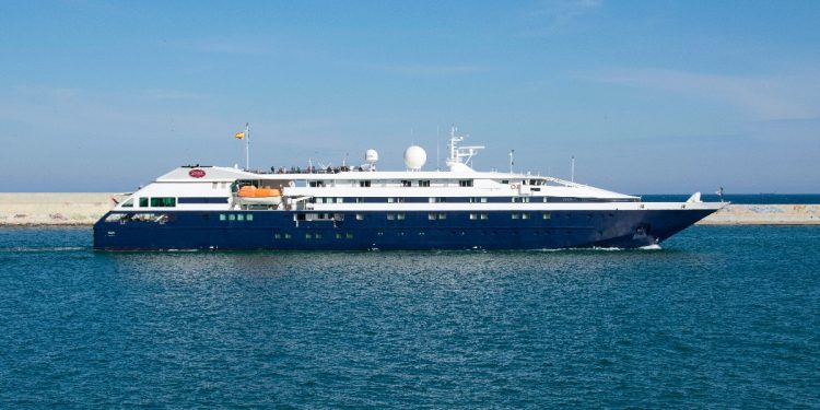 Caribe podría recibir cruceros tras cierres de viajes por Covid-19: CLIA