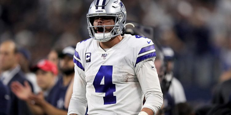 Dak Prescott llegó a un acuerdo millonario con los Cowboys