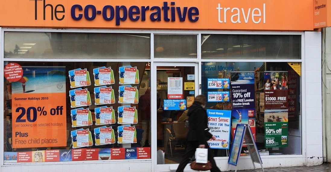 El Gobierno británico insiste: reservar ahora para el verano es prematuro