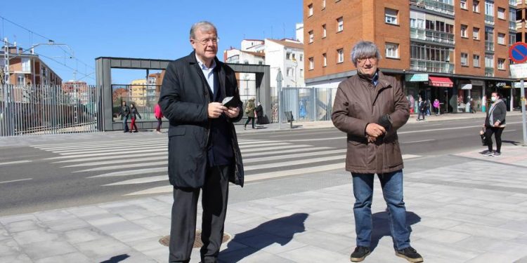 El PP apunta a que León espera que el Gobierno remate el soterramiento una década después del fin del paso a nivel del Crucero