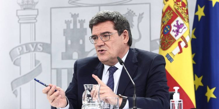 El ministro de Inclusión, Seguridad Social y Migraciones, José Luis Escrivá - Pool - Archivo