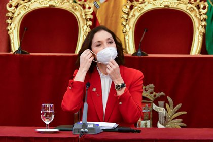 La ministra española de Industria, Comercio y Turismo, Reyes Maroto. EFE/Román Ríos/Archivo
