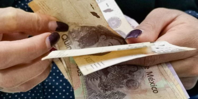Hay 273 denuncias de la UIF en FGR por lavado; no hay sentencias