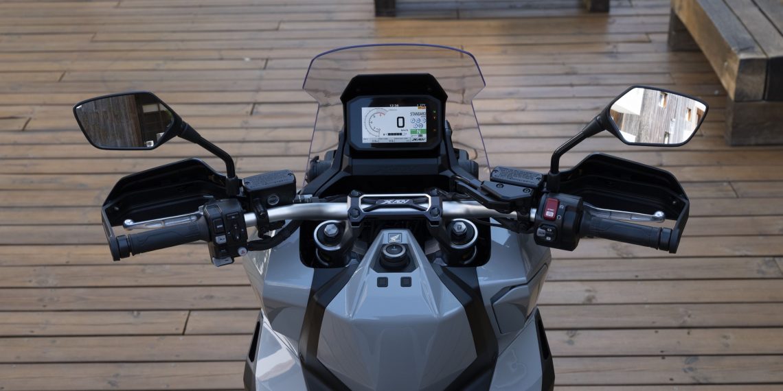 Honda X-ADV 750: hacia el maxiescúter definitivo | Motos