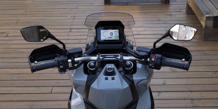 Honda X-ADV 750: hacia el maxiescúter definitivo | Motos