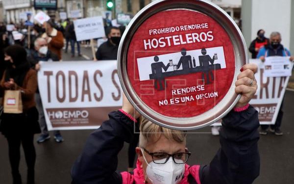 Hosteleros gallegos piden exenciones fiscales y "no un sector subvencionado"
