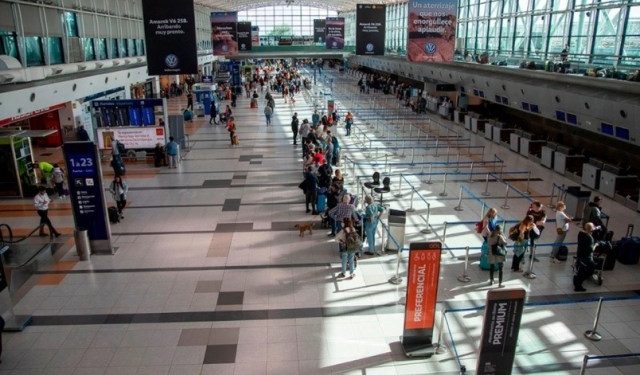 Investigarán a la agencia Moon Travel por irregularidades en viajes de egresados a Cancún