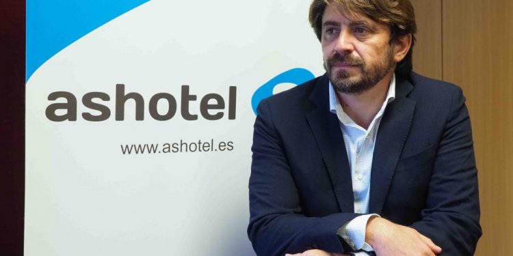 Jorge Marichal: “Nuestra idea de Canarian Airways es más ambiciosa que quedarnos en una aerolínea: queremos llenar nuestros hoteles”